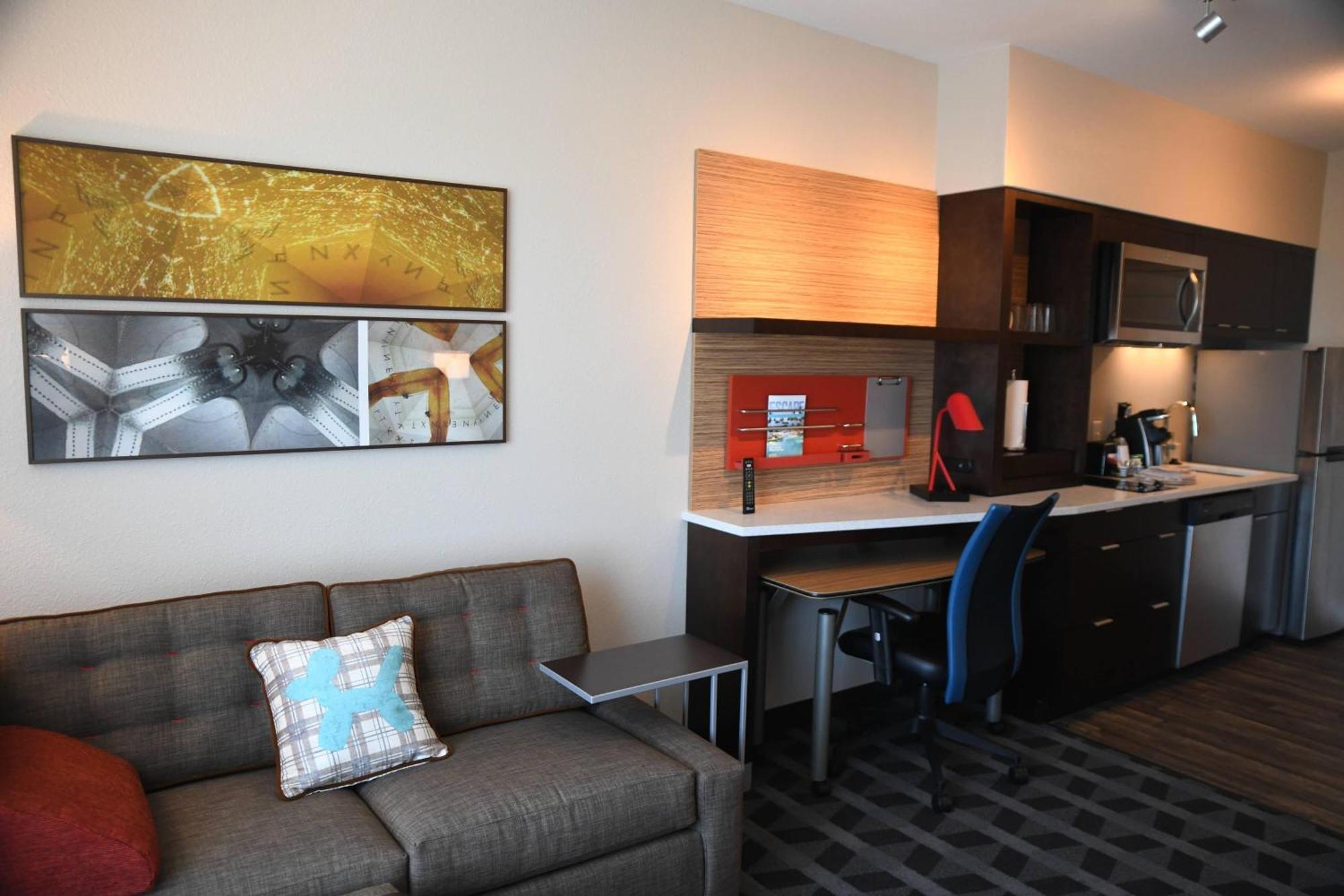Towneplace Suites Kansas City At Briarcliff Eksteriør billede