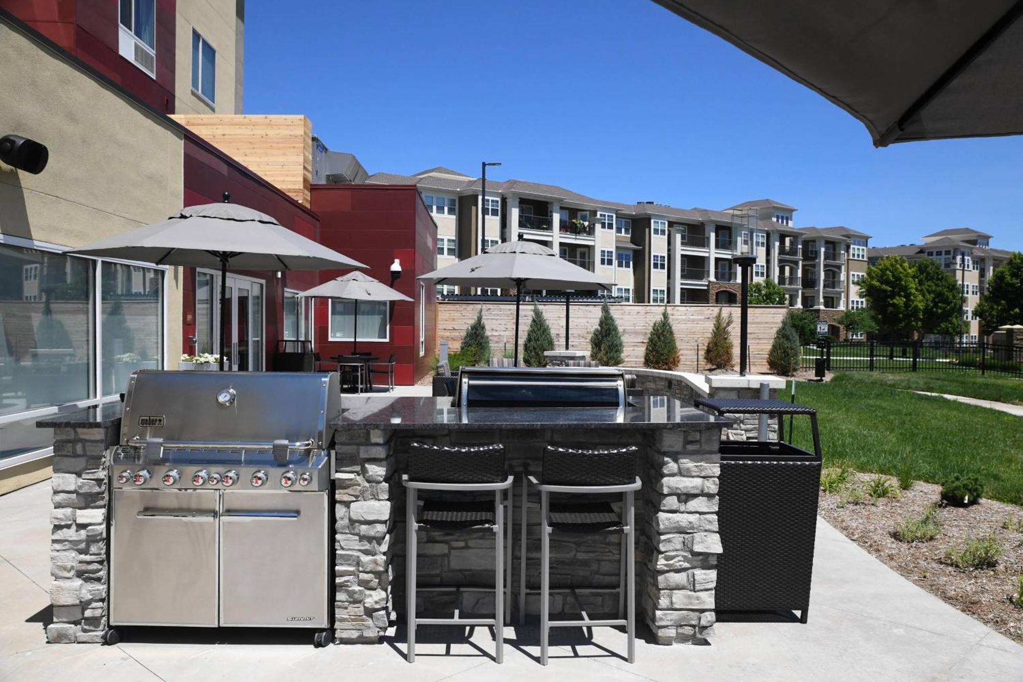 Towneplace Suites Kansas City At Briarcliff Eksteriør billede