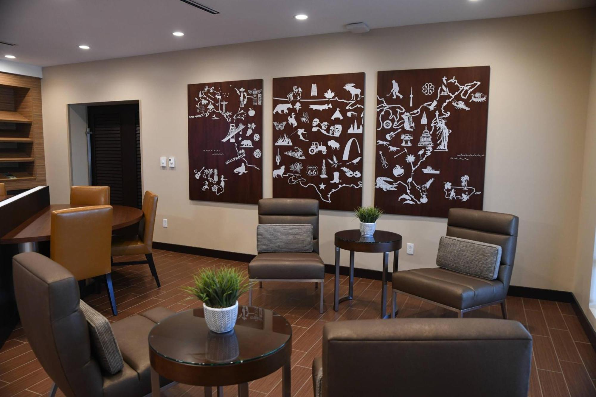 Towneplace Suites Kansas City At Briarcliff Eksteriør billede